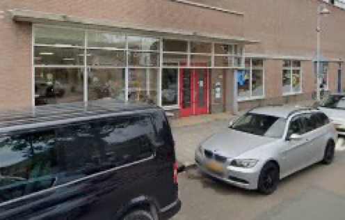 Ingang van de Aula Duinoordschool